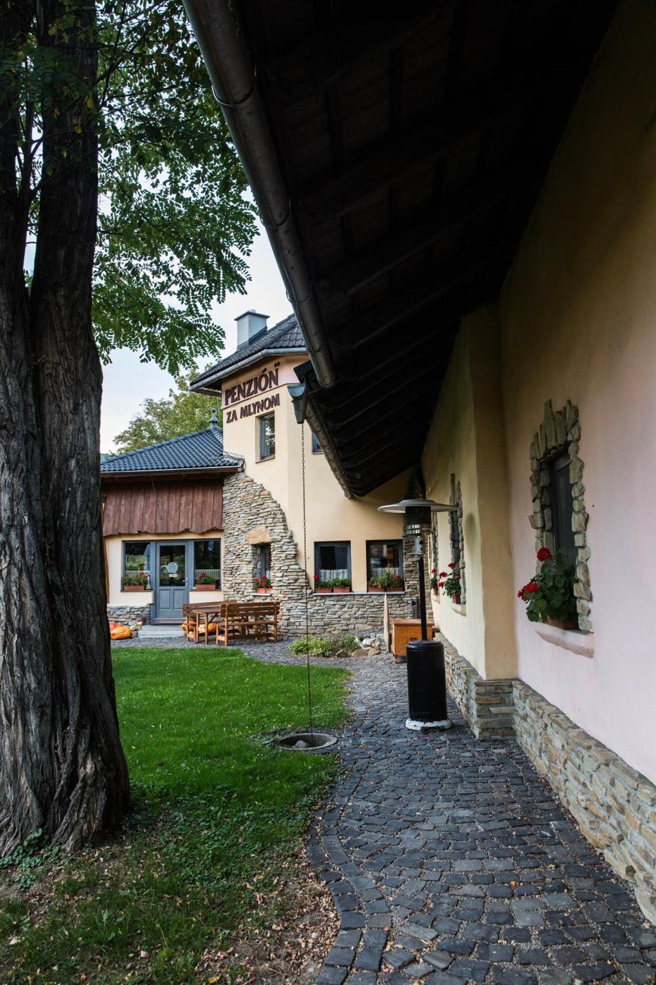 Penzion Za Mlynom Liptovska Tepla Exterior foto